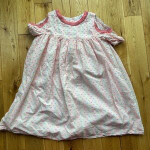Egg by Susan Lazar Boutique  Baby Pink and White Dress Size 6/7 Embroidered